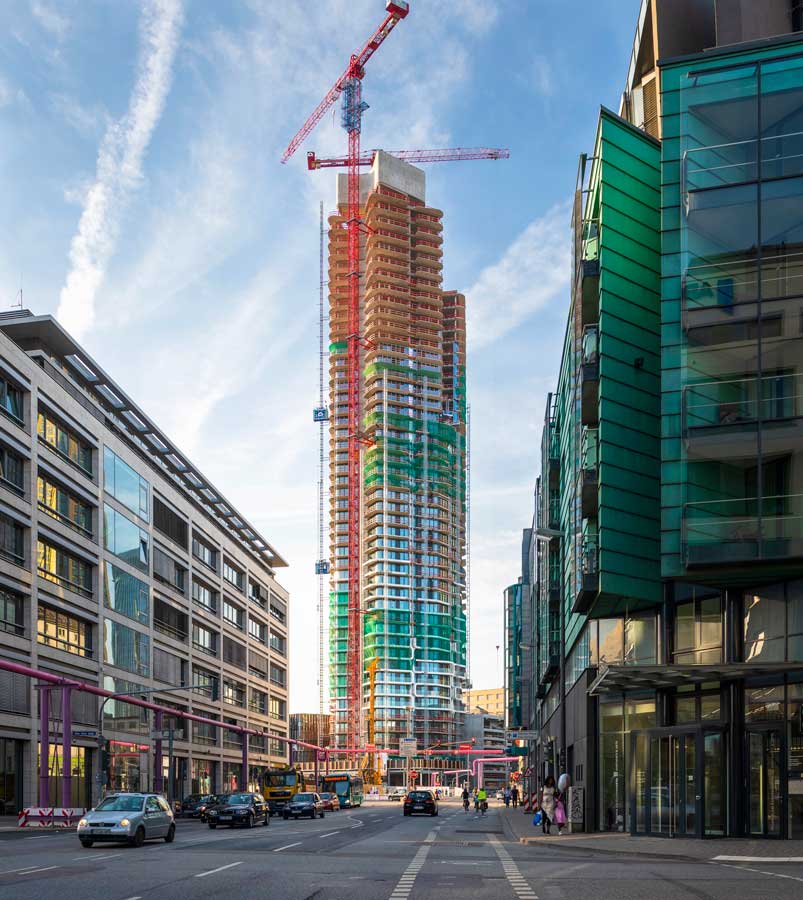 Grand Tower in Frankfurt